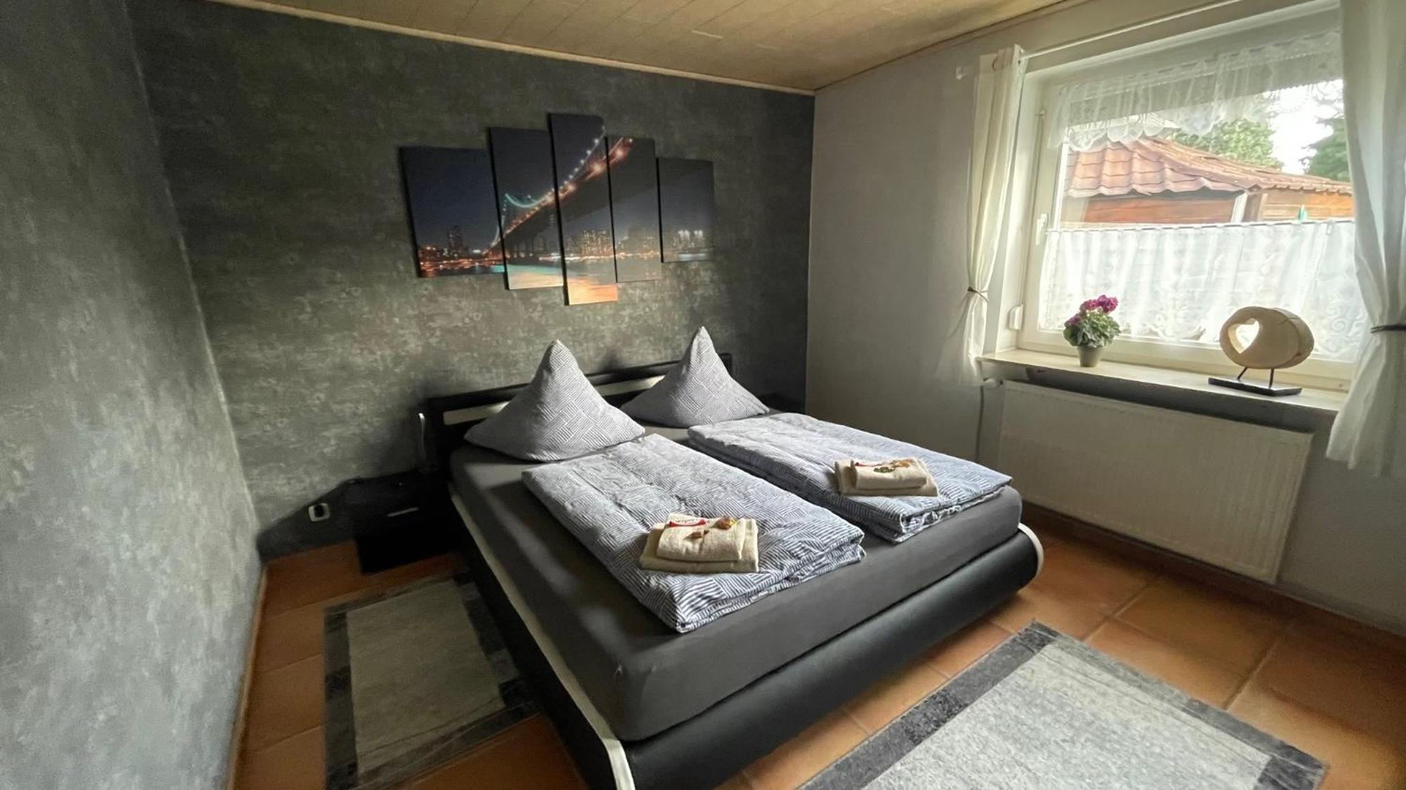 Fewo Anja Apartment Vellmar Exterior photo